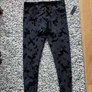 NWOT Soulcycle black leggings